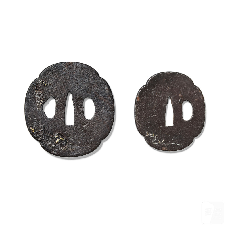明治時代 木鑲金屬盒兩件、金屬盒一件、劍鍔兩件及手鏈 | TWO METAL MOUNTED WOOD BOXES, A METAL BOX, TWO TSUBA AND A SHAKUDO BRACELET - 图9